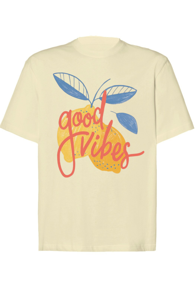 T-shirt oversize z nadrukiem cytryn oraz napisem good vibes waniliowy